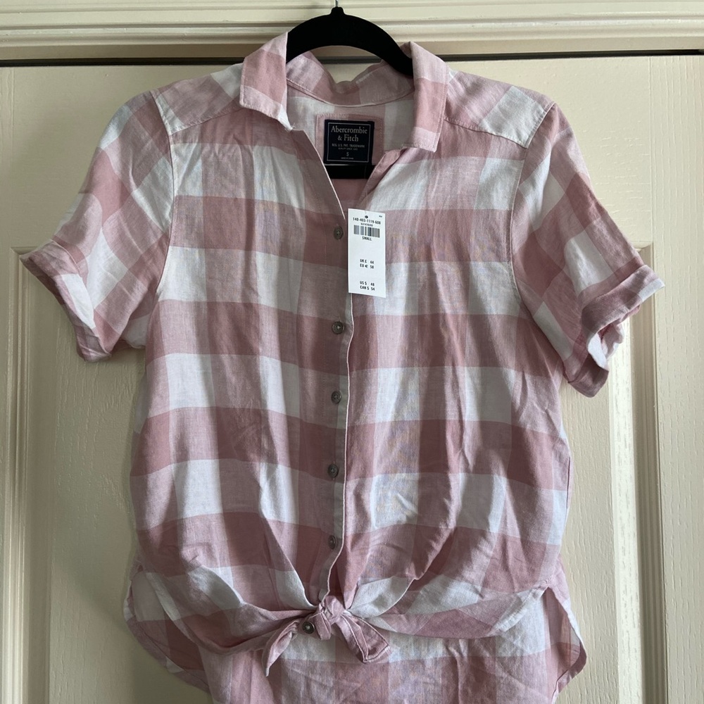 Pink/White Plaid Abercrombie and Fitch Blouse